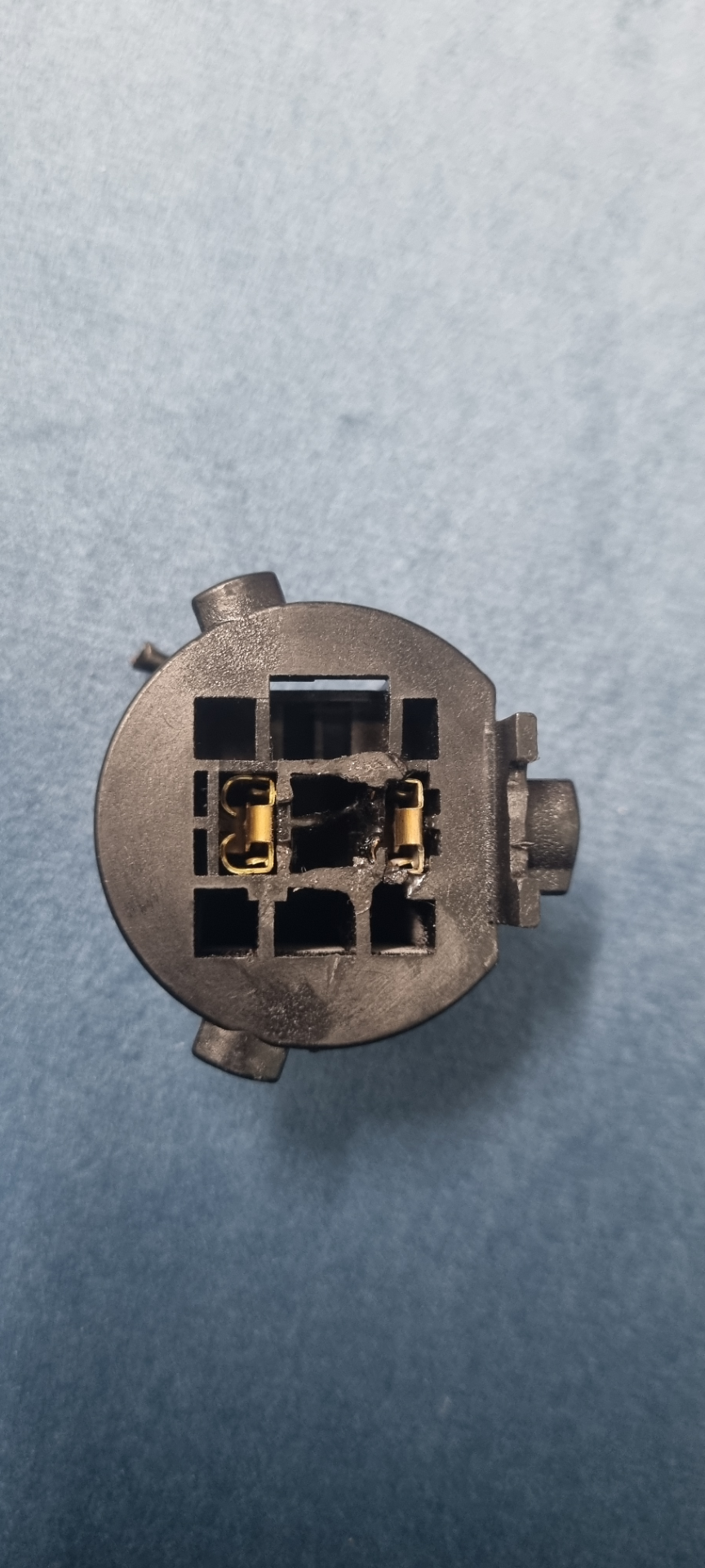 b5e2f1d8-0daf-4d37-8b38-2c8f1fa12a76-image.png