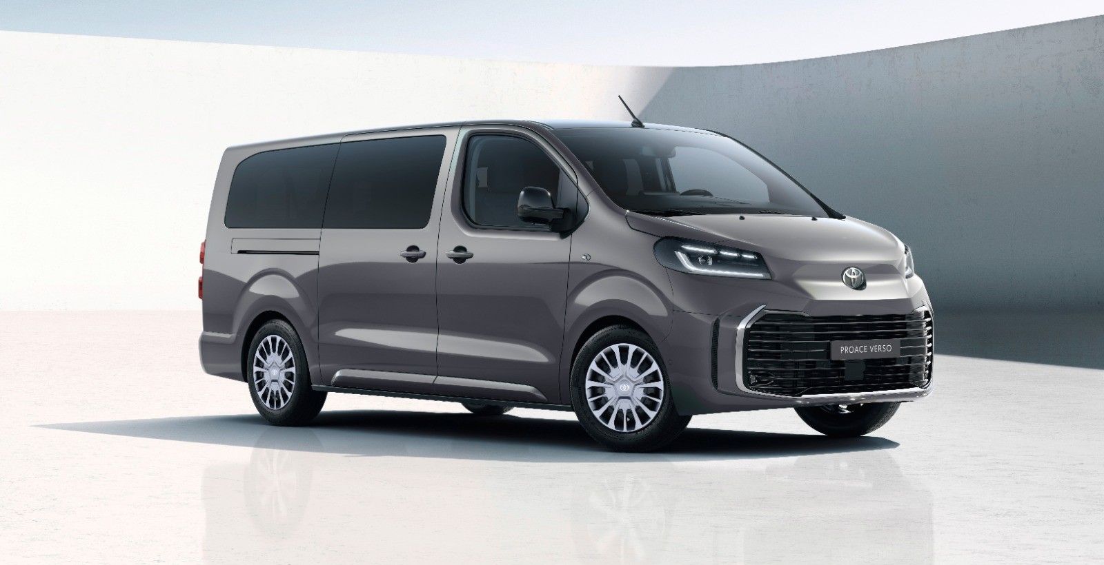 f53f491c-0cd2-4131-95ea-b5f51dc33ac6-Proace Verso צילום באדיבות טויוטה (1).jpeg